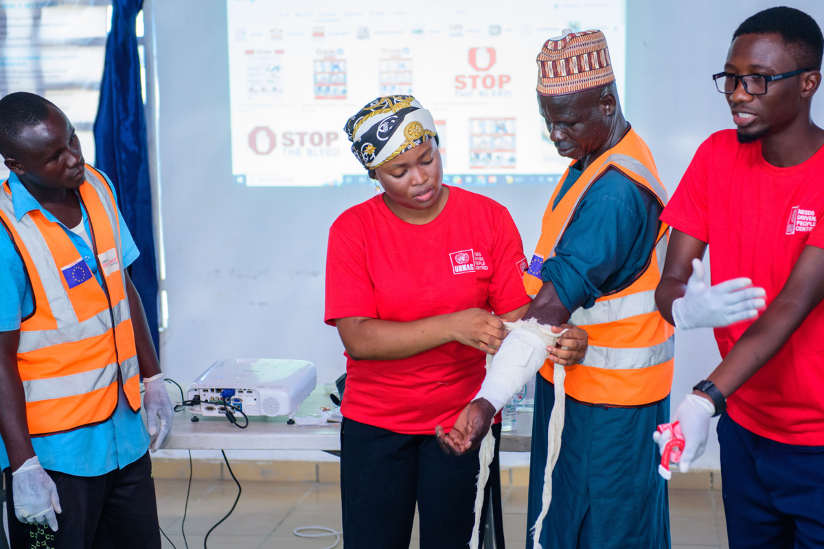 UNMAS delivers first-aid training to people in communities at risk of armed violence in Gwoza town, Borno State, Nigeria.